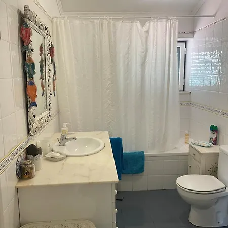 Penthouse -10 Pax - Frente A -lisbon 35 Minutos *