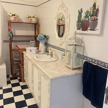 Penthouse -10 Pax - Frente A -lisbon 35 Minutos شقة
