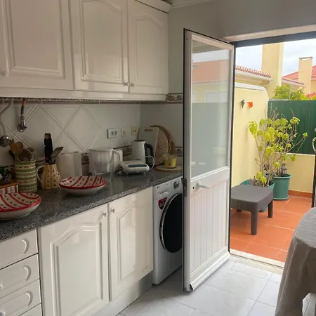 Apartment Santa Cruz Beach Penthouse -8 Beds- Near Lisbon