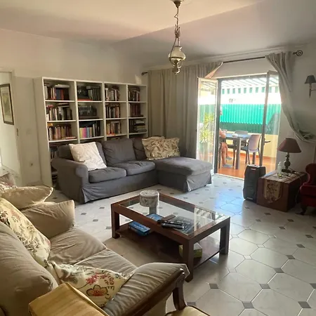 Penthouse -10 Beds - Near Lisbon - Festas-eventos Апартаменты