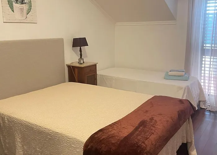 Santa Cruz Beach Penthouse -8 Beds- Near Lisbon * Santa Cruz (Oeste)