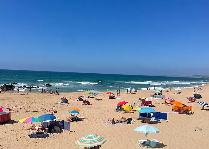 Apartment Santa Cruz Beach Penthouse -8 Beds- Near Lisbon